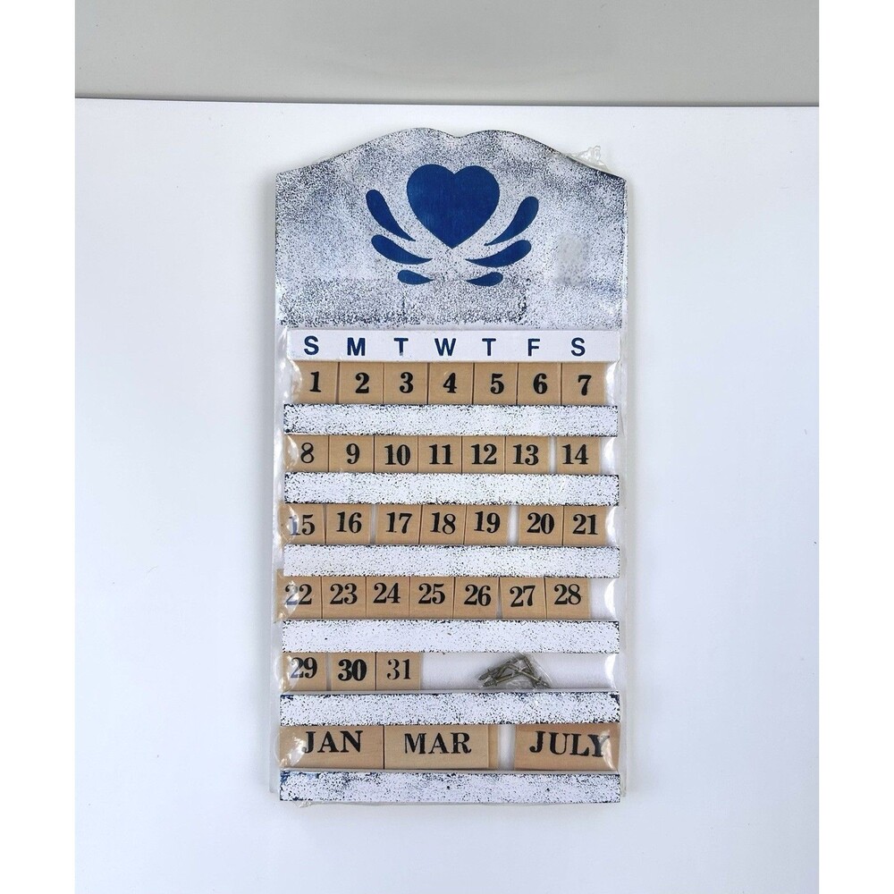 VTG Country Cottage Style Wooden Blue Heart Perpetual Calendar Wall Hanging